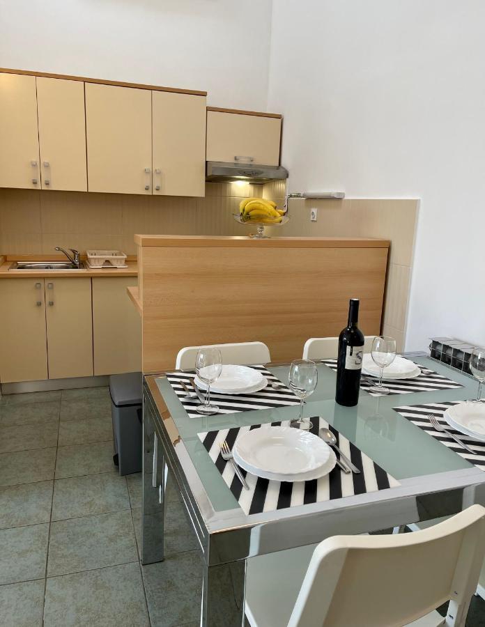 Apartments Matacin With Sea View Opatija Eksteriør bilde