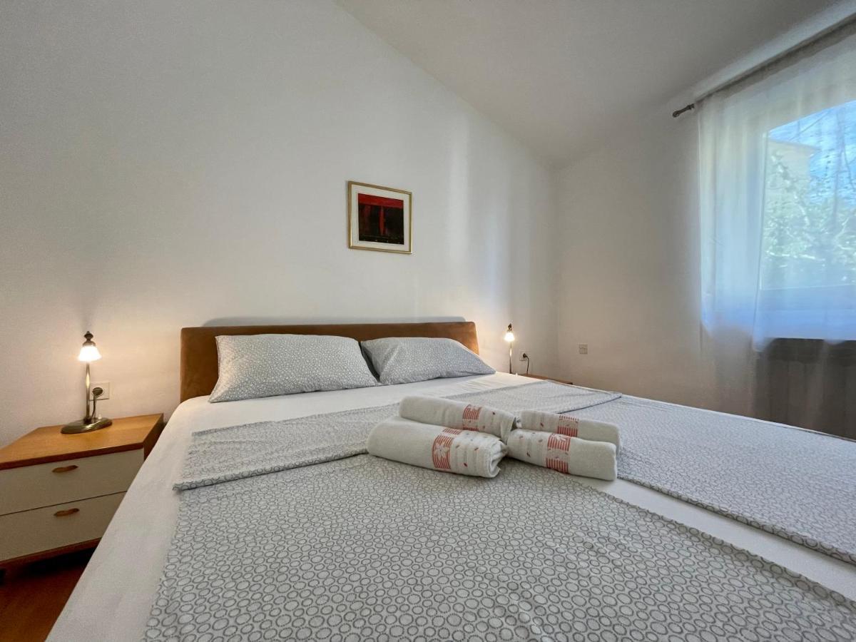 Apartments Matacin With Sea View Opatija Eksteriør bilde