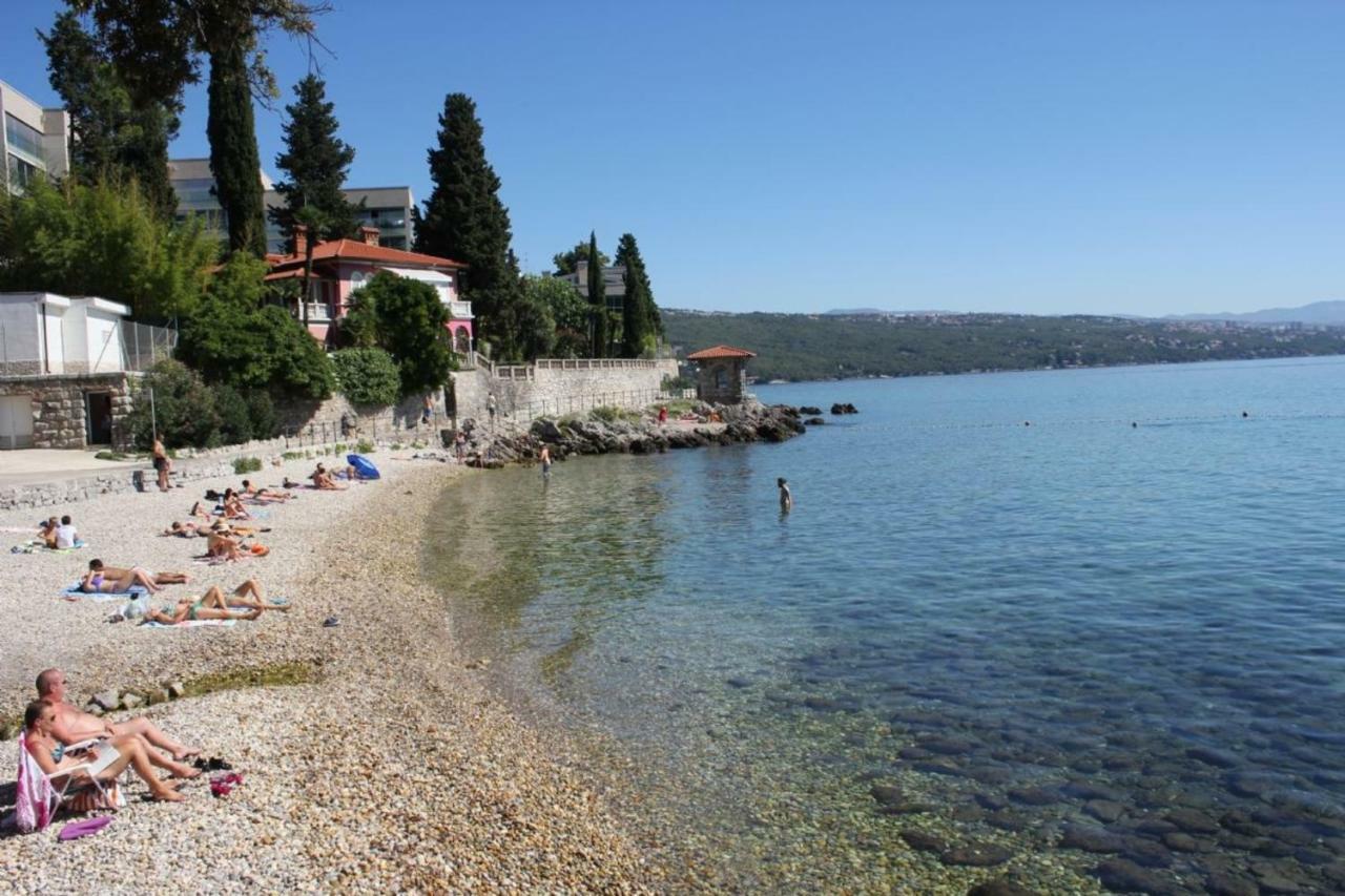 Apartments Matacin With Sea View Opatija Eksteriør bilde
